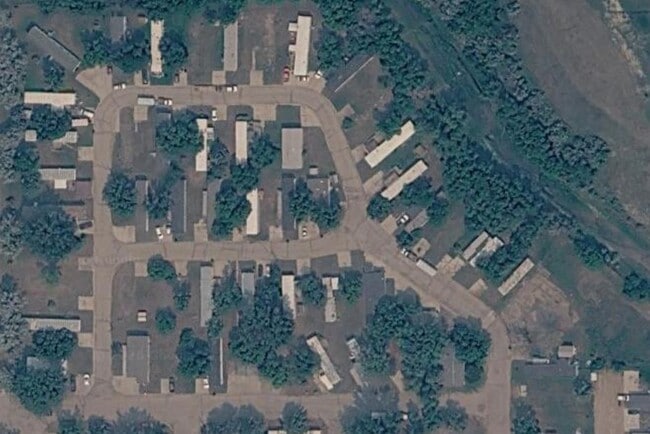 More details for 2600 University Ave, Williston, ND - Build-to-Rent for Auction