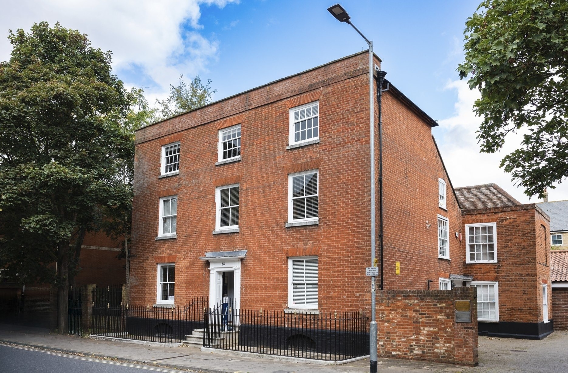 25-27 St Helens St, Ipswich to rent Building Photo- Image 1 of 16