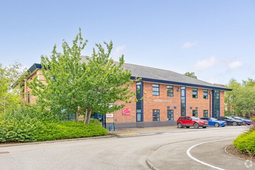 Holgate Park Dr, York to rent - Building Photo - Image 3 of 3