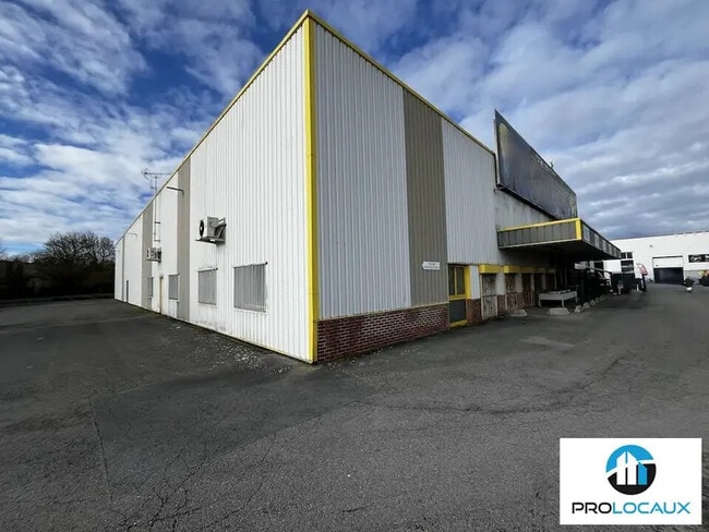 Location Local d'activités 750 m²