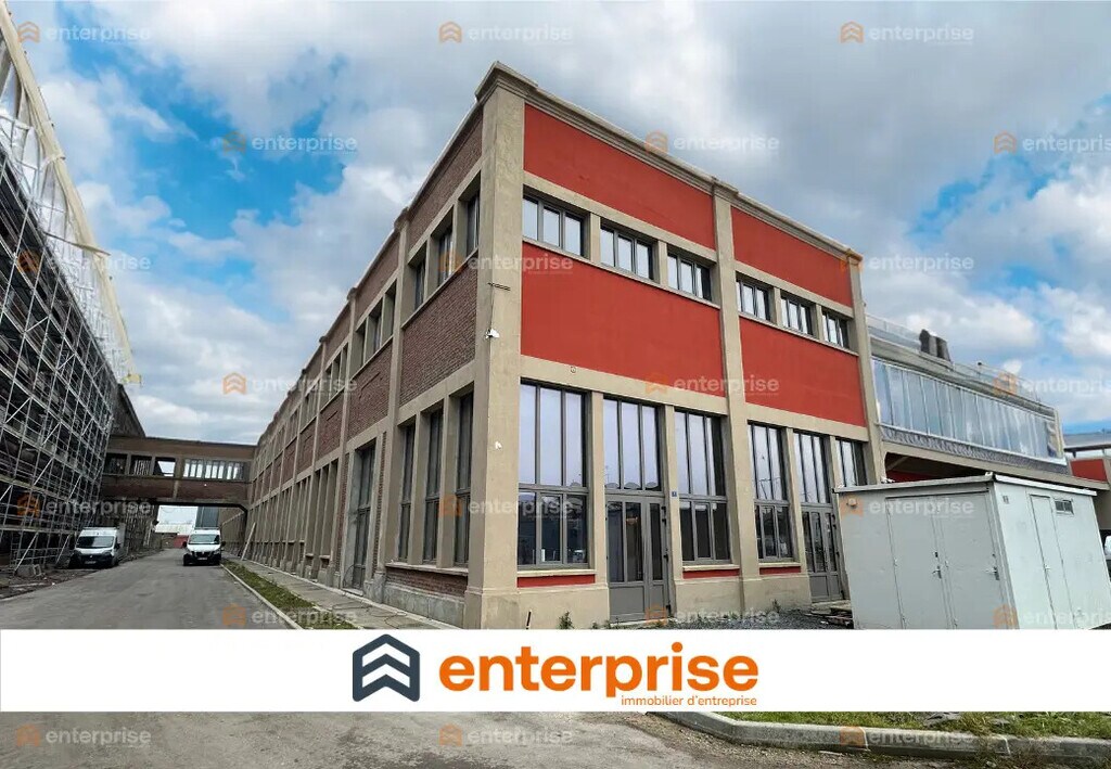 Vente Bureaux 120 m² - Photo 1