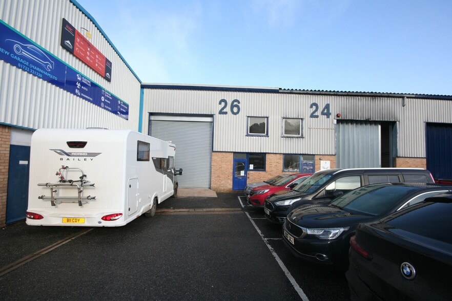 Netherhampton Rd, Salisbury to rent - Building Photo - Image 1 of 3