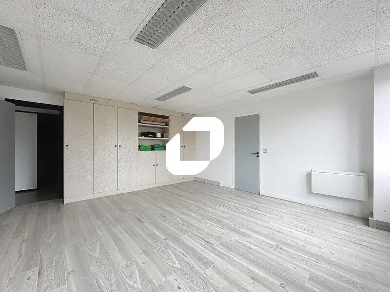 20 Bis Rue Schnapper, Saint-Germain-en-Laye to rent Interior Photo- Image 1 of 9