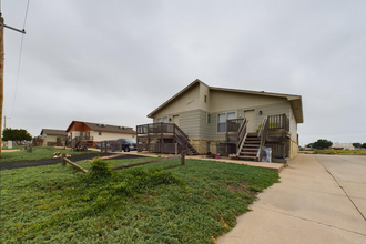 1914 Harding Ave, Garden City, KS for sale Primary Photo- Image 1 of 8