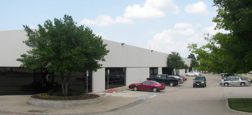 885 E Collins Blvd, Richardson, TX for rent - Building Photo - Image 2 of 4