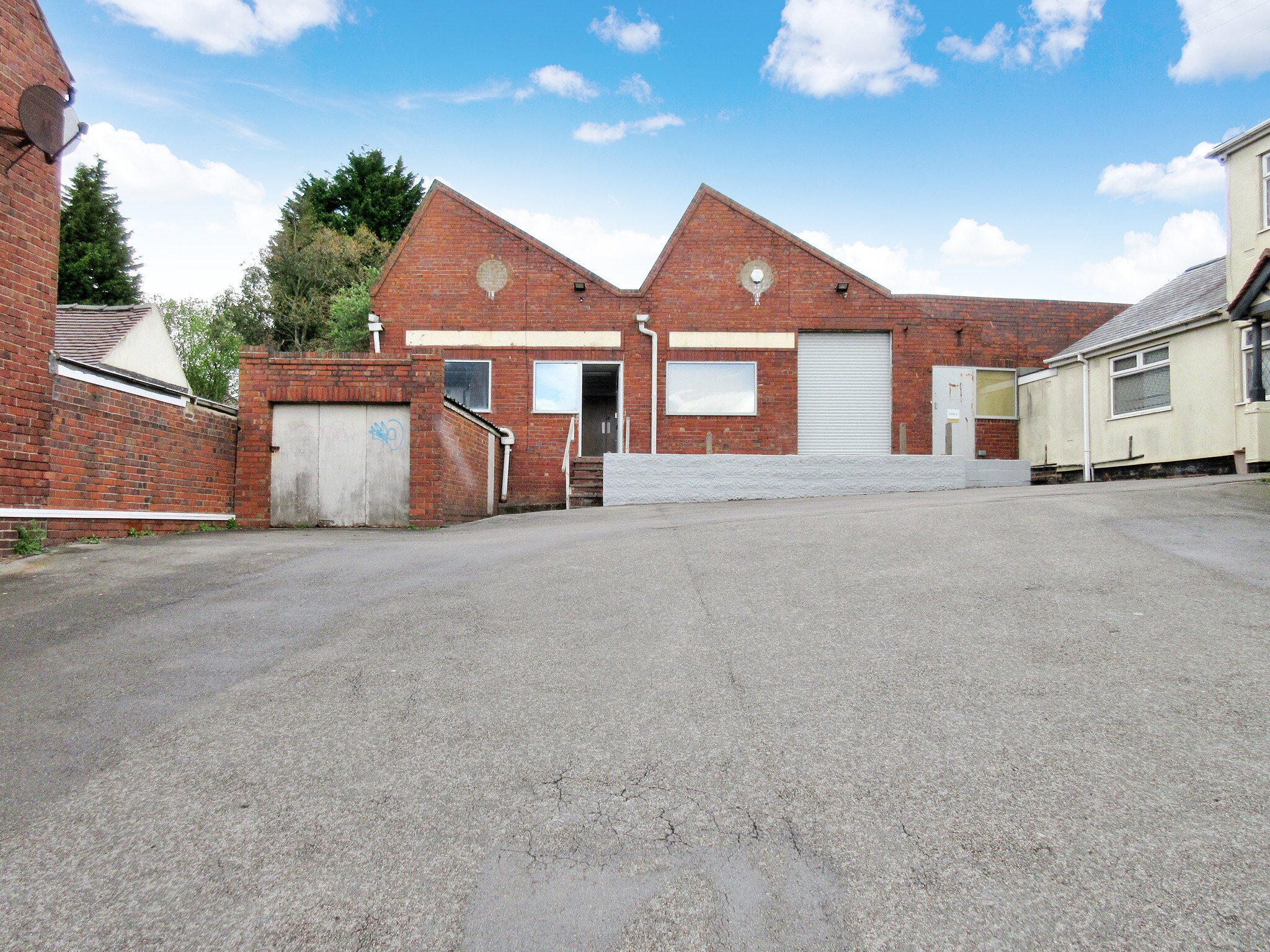 153 Powke Ln, Rowley Regis for sale Building Photo- Image 1 of 1