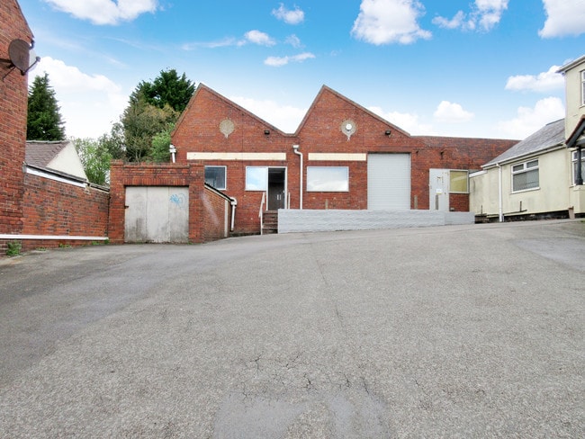 More details for 153 Powke Ln, Rowley Regis - Industrial to Rent