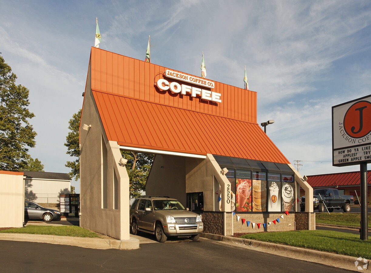 2550 Airport Rd, Jackson 49202 UK