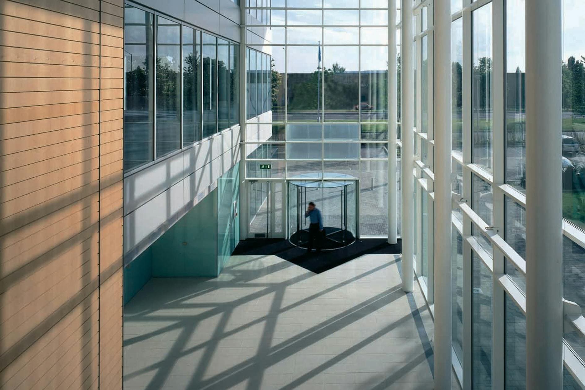 240 Bath Rd, Slough to rent Interior Photo- Image 1 of 1