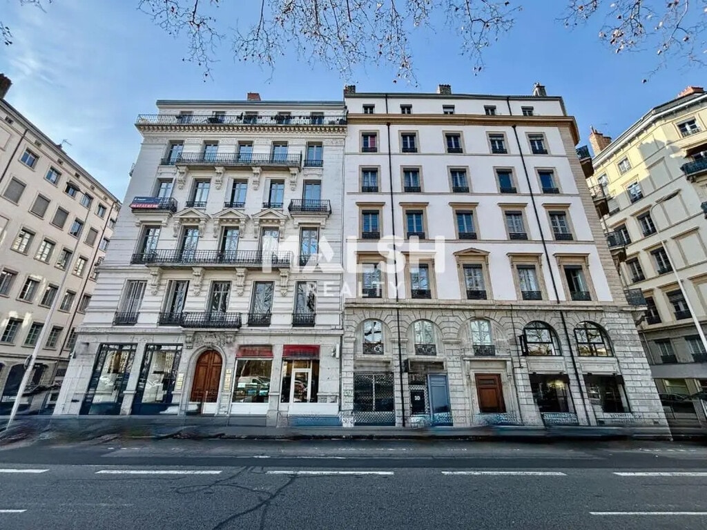Location Bureaux 150 m² - Photo 1