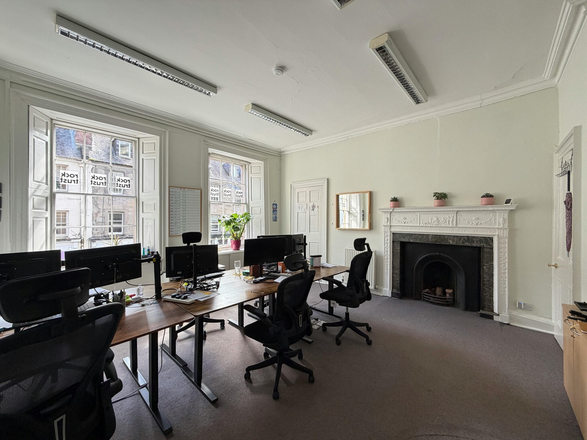 36 George St, Perth to rent Building Photo- Image 1 of 10