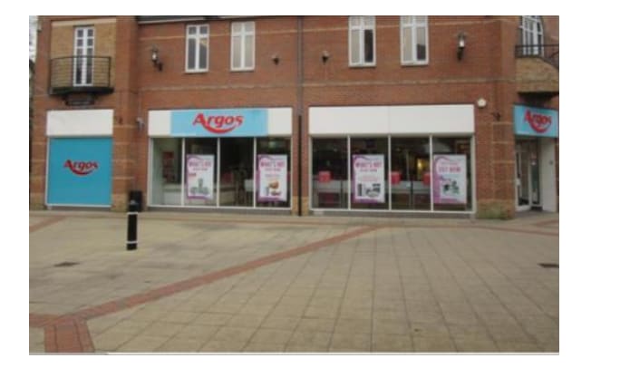St. Marys Pl, Market Harborough to rent - Building Photo - Image 2 of 3