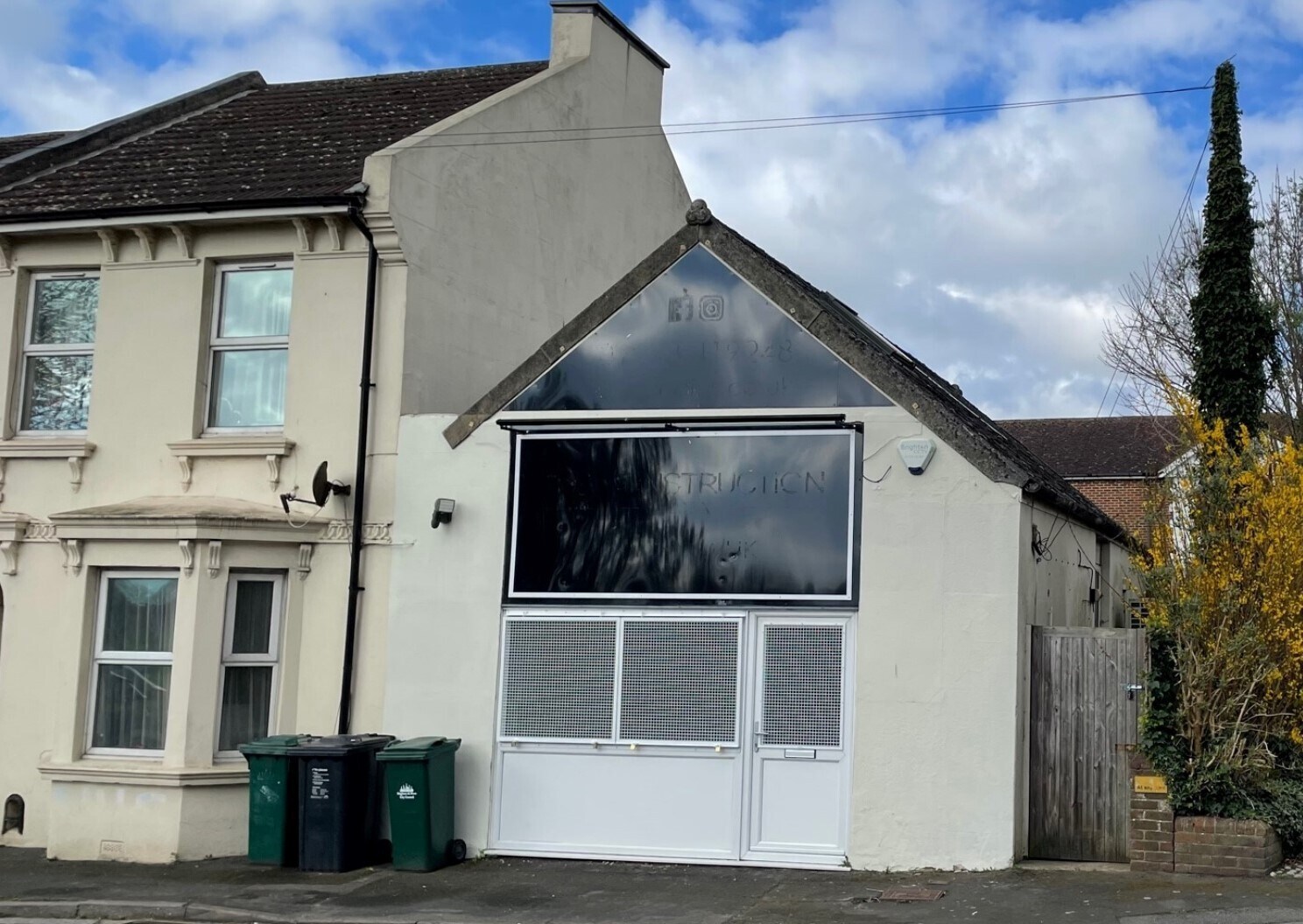 26 Beaconsfield Rd, Brighton for sale Primary Photo- Image 1 of 1