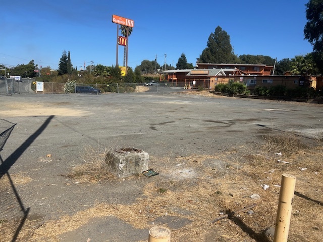 162 Lincoln E rd, Vallejo, CA for sale - Building Photo - Image 2 of 2