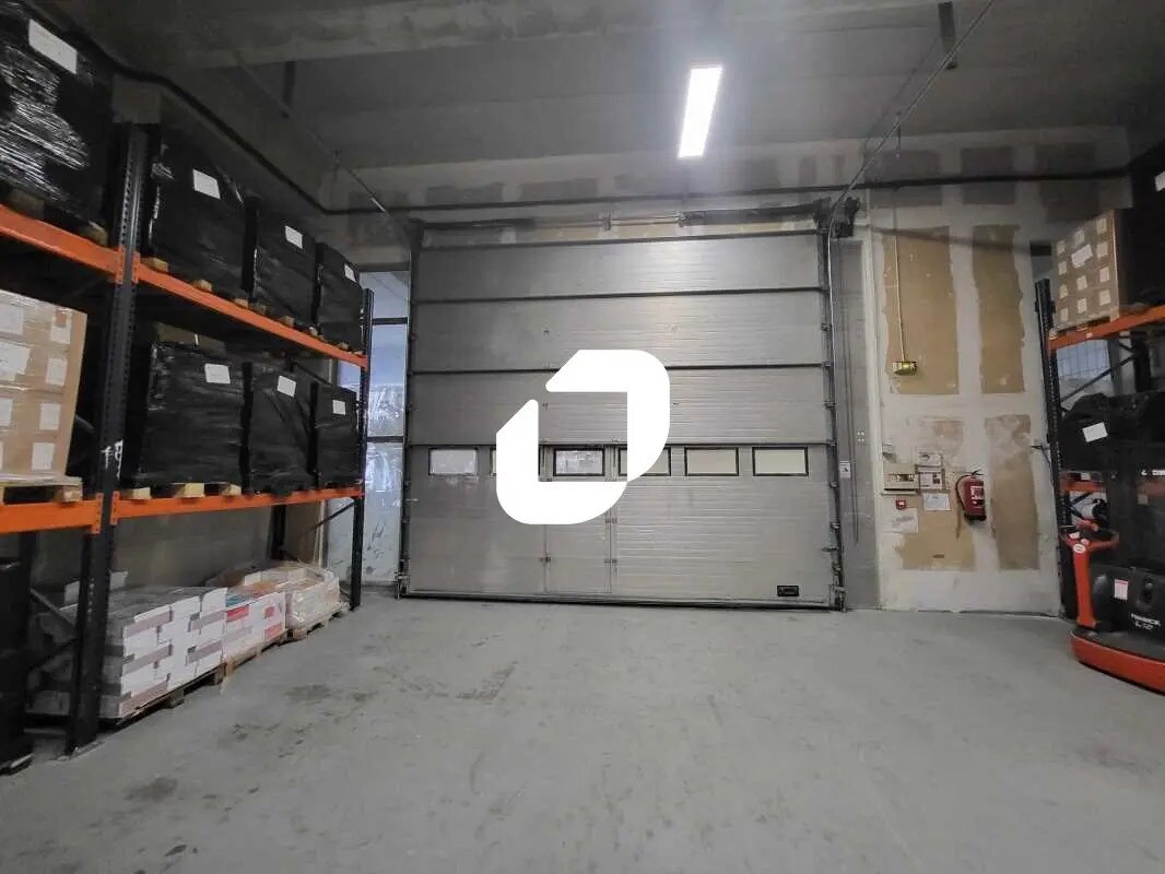 3/5 Allée De La Seine, Ivry-sur-Seine to rent Interior Photo- Image 1 of 19