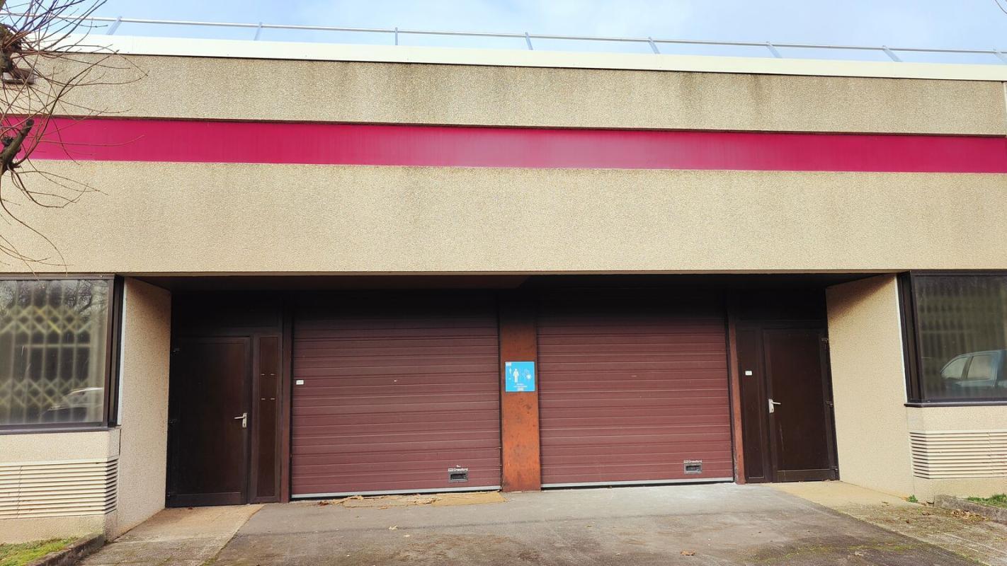 6 Rue Bernard Palissy, Bondoufle to rent Building Photo- Image 1 of 14