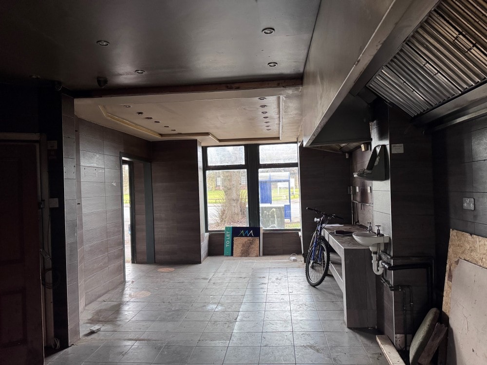 213 Watling Street Rd, Preston to rent Interior Photo- Image 1 of 3