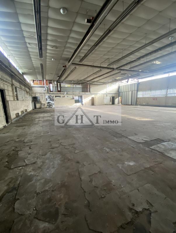 Industrial in Palaiseau for sale Building Photo- Image 1 of 6