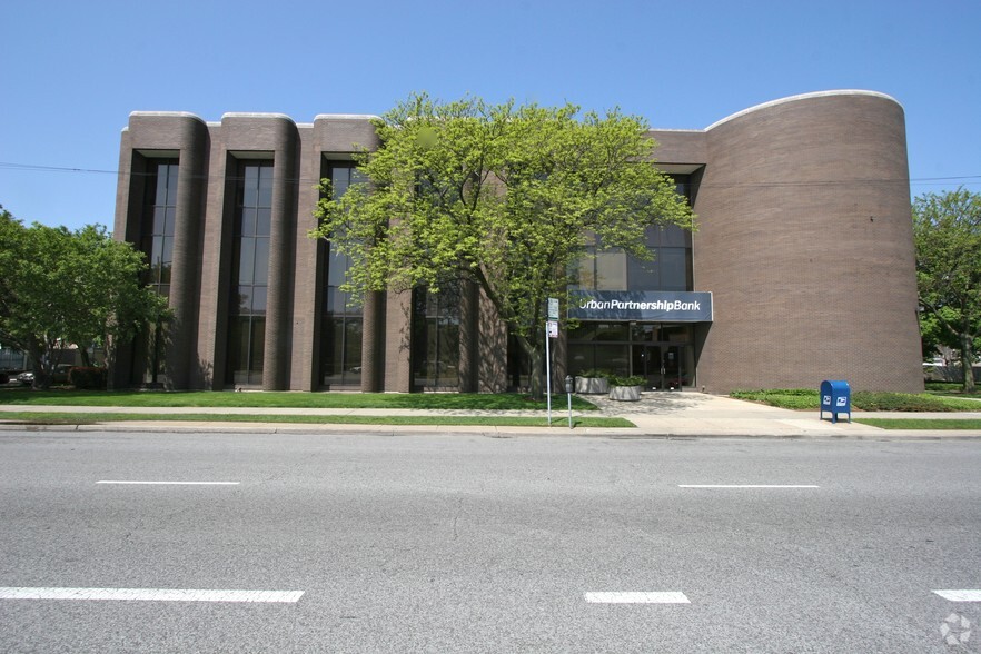 7936 S Cottage Grove Ave, Chicago, IL for sale - Primary Photo - Image 1 of 1