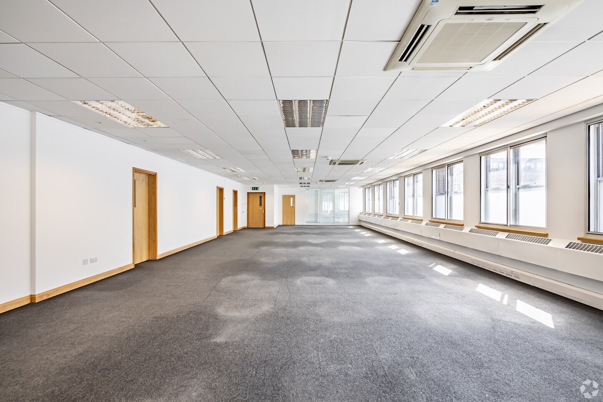 17-21 Chorlton St, Manchester to rent Interior Photo- Image 1 of 10