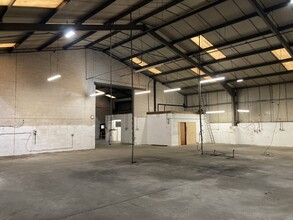 Threxton Road Industrial Estate, Watton for rent Interior Photo- Image 1 of 5