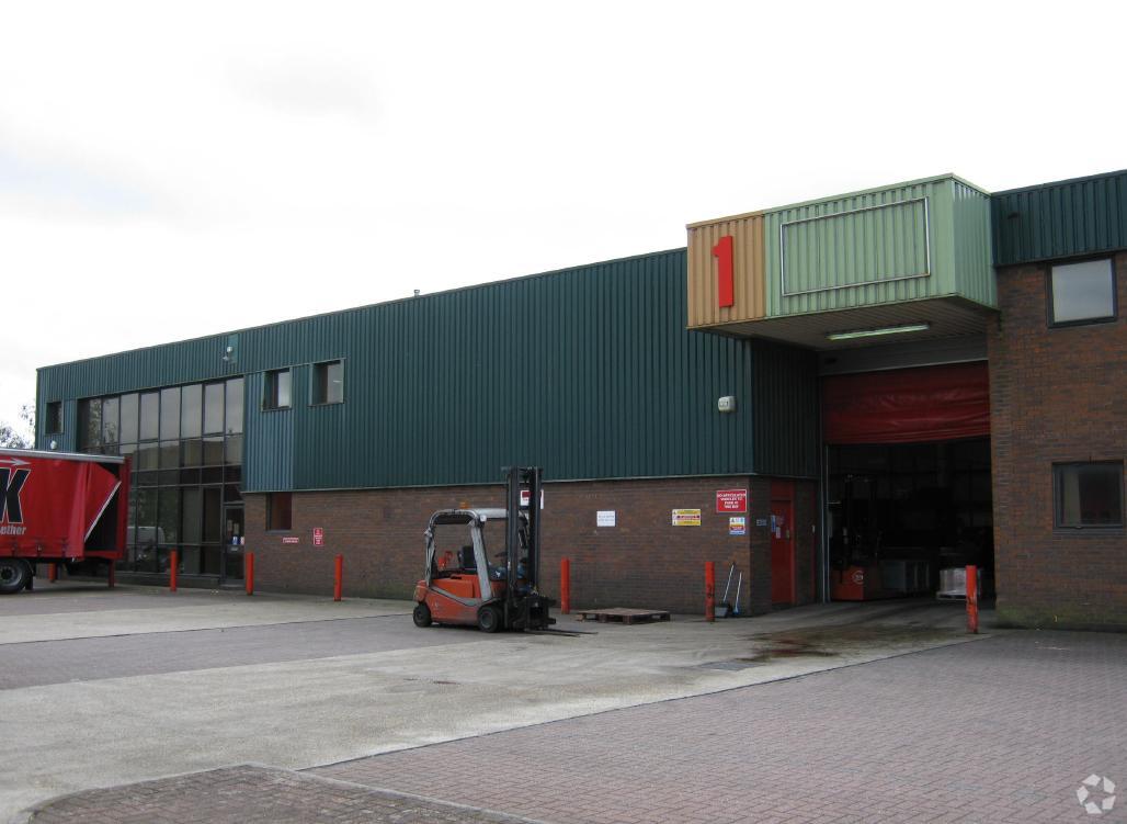 Walton Rd, Portsmouth to rent Primary Photo- Image 1 of 2