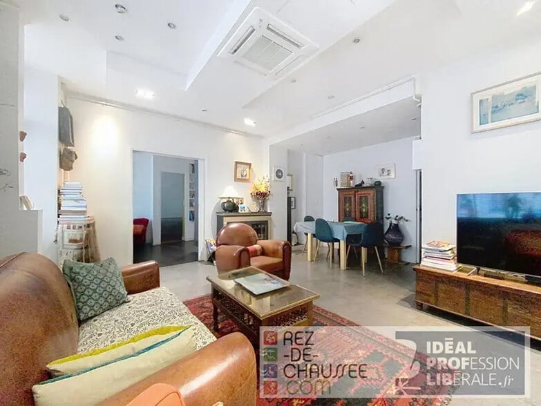 Office in Paris for sale - Interior Photo - Image 3 of 8