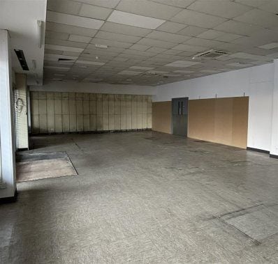 Queens Way, Weston Super Mare to rent Interior Photo- Image 1 of 2