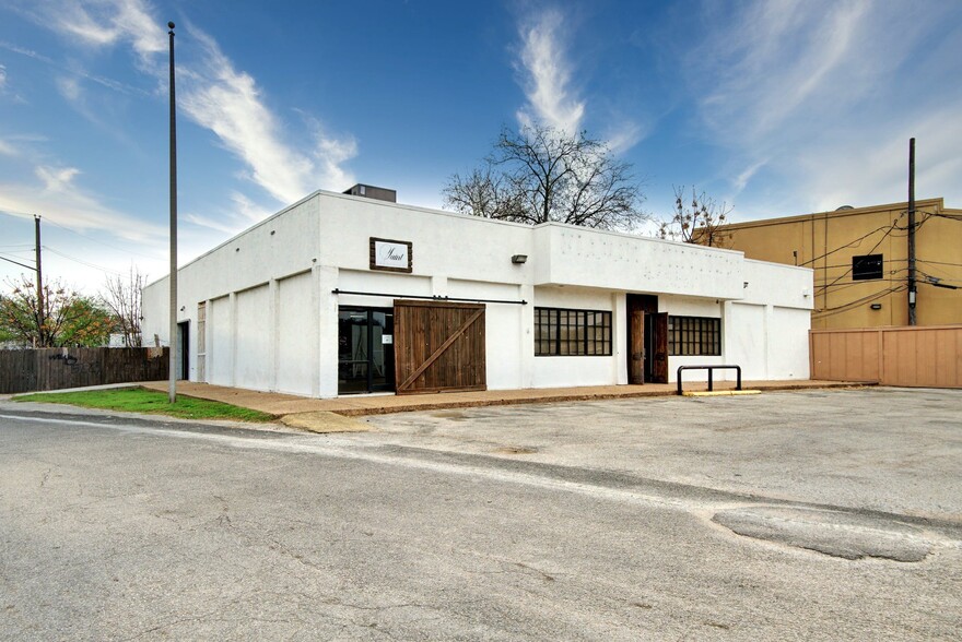 5209 Cameron Rd, Austin, TX for sale - Building Photo - Image 1 of 1