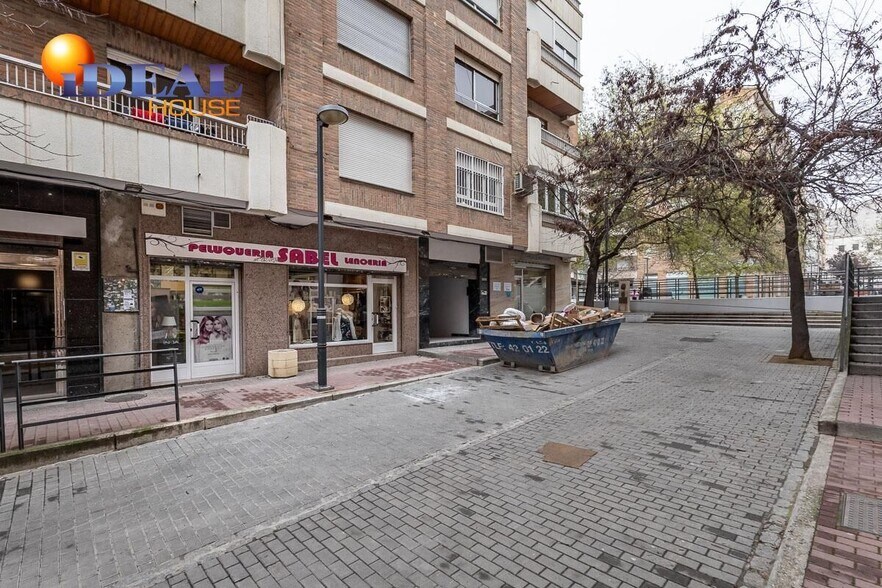Retail in Granada, Granada for sale - Building Photo - Image 1 of 15