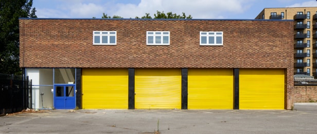 More details for 145-147 Boston Rd, London - Industrial to Rent