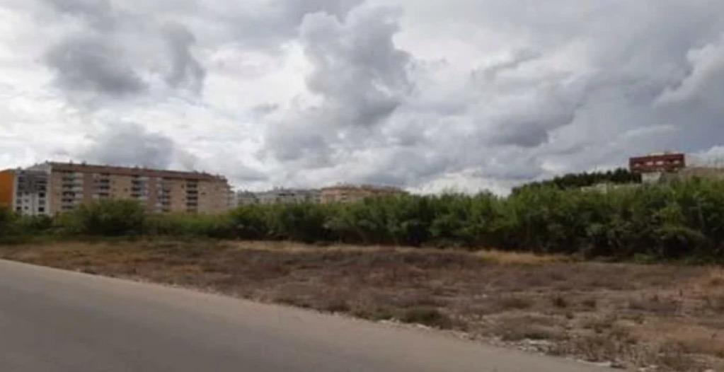 Land in Oliva, Valencia for sale Primary Photo- Image 1 of 11