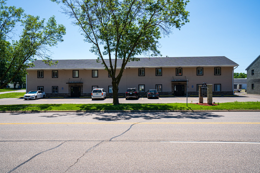 70-80 County Road C W, Little Canada, MN for sale - Building Photo - Image 1 of 1