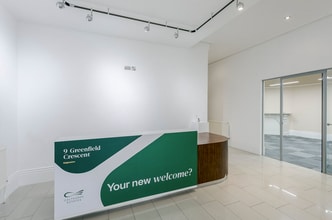 9 Greenfield Cres, Birmingham to rent Lobby- Image 2 of 11