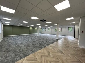 26-28 Alderley Rd, Wilmslow to rent Interior Photo- Image 2 of 7