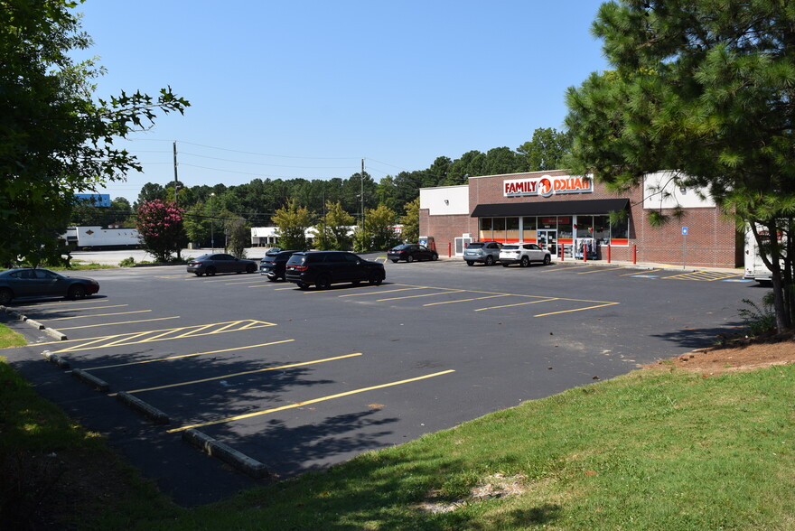 5403 Old National Hwy, Atlanta, GA for sale - Building Photo - Image 1 of 4