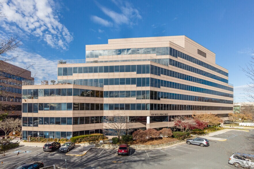 6550 Rock Spring Dr, Bethesda, MD for rent - Building Photo - Image 1 of 5