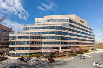 6550 Rock Spring Dr, Bethesda, MD for rent Building Photo- Image 1 of 6