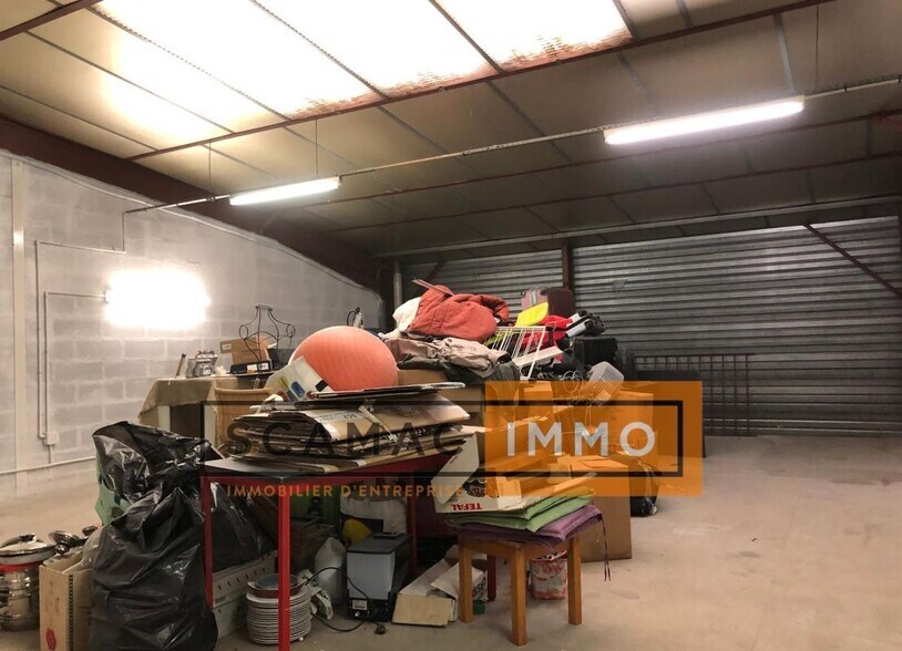Industrial in Stains to rent - Interior Photo - Image 3 of 21