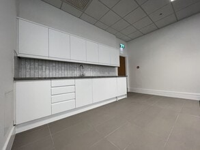 41-51 Grey St, Newcastle Upon Tyne to rent Interior Photo- Image 2 of 2