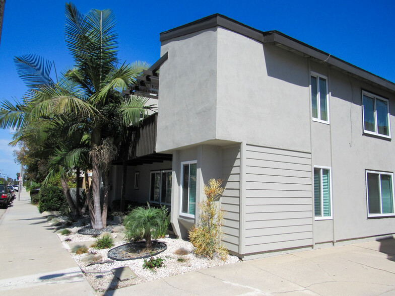 16972 Lynn Ln, Huntington Beach, CA for sale - Building Photo - Image 3 of 27