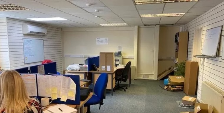 9 Ariane, Tamworth to rent Interior Photo- Image 1 of 3