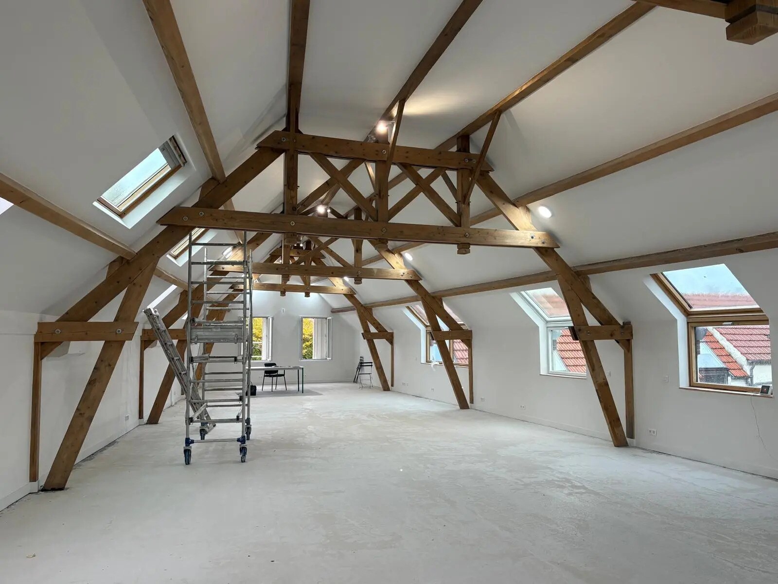 Leisure in Alfortville for sale Interior Photo- Image 1 of 6