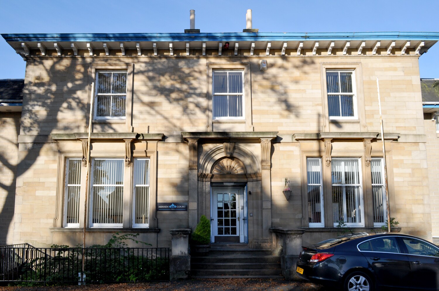 121 Renfrew Rd, Paisley for sale Primary Photo- Image 1 of 1