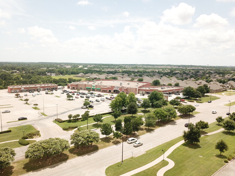 8415 Davis Blvd, North Richland Hills, TX for rent - Building Photo - Image 1 of 8