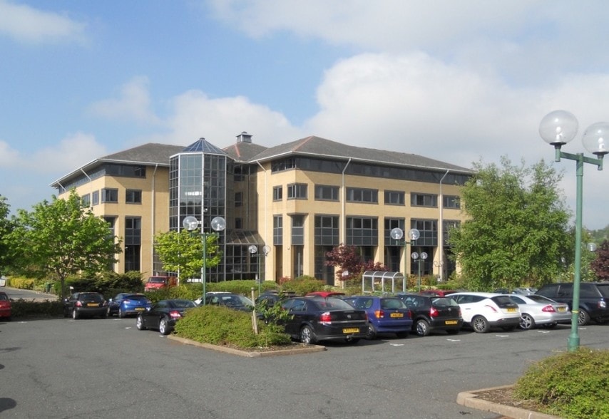 Hollinswood Rd, Telford TF2 9TW UK