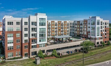 605 W Main St, Durham, NC for sale Primary Photo- Image 1 of 1