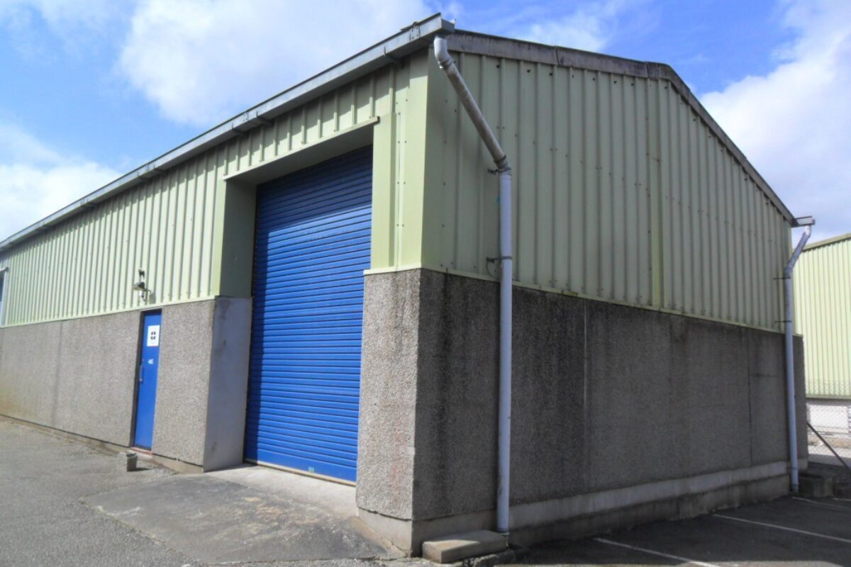 Parkengue, Penryn to rent Building Photo- Image 1 of 2