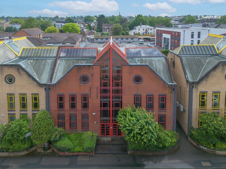 5-6 South St, Reading for sale - Aerial - Image 2 of 15