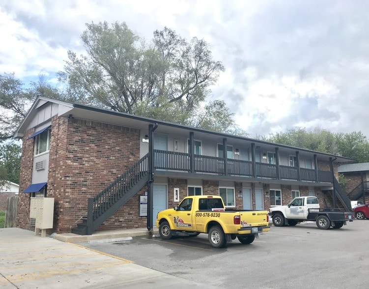 2116 S Seneca St, Wichita 67213 UK